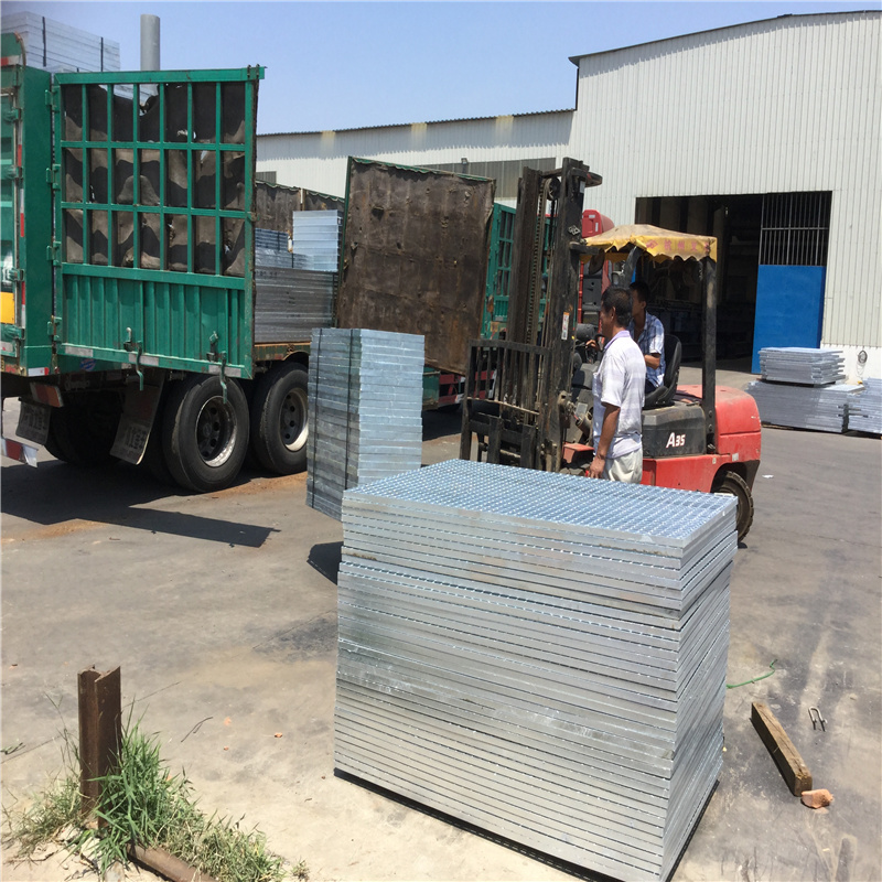 广西南宁周先生长期用热镀锌成人抖音视频栅板